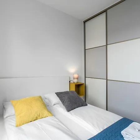 Exclusive With Terrace By Renters Poznań